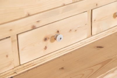 close-up-of-drawer